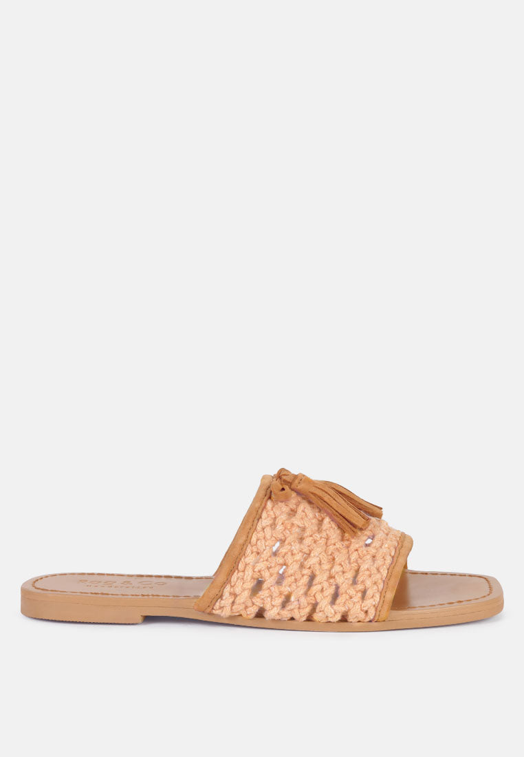  CEDAR Handwoven Natural Tan Tassel Flats