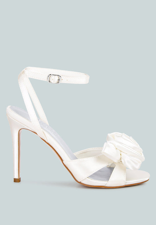  CHAUMET White Rose Bow Embellished Sandals