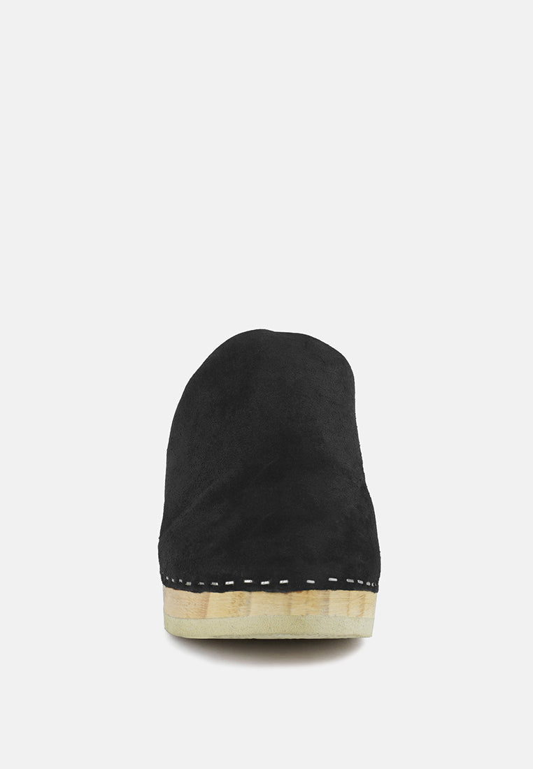  DARCIE Black Suede Clogs