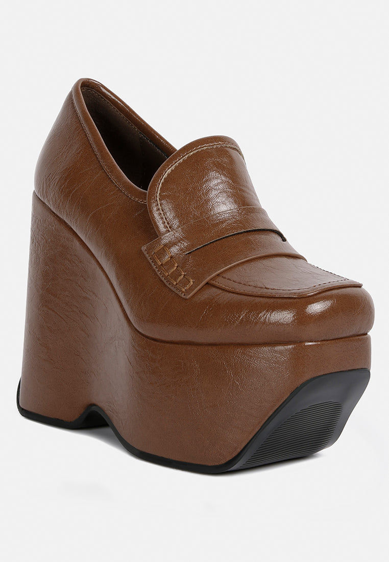  GILLIAM Tan High Platform Wedge Loafers