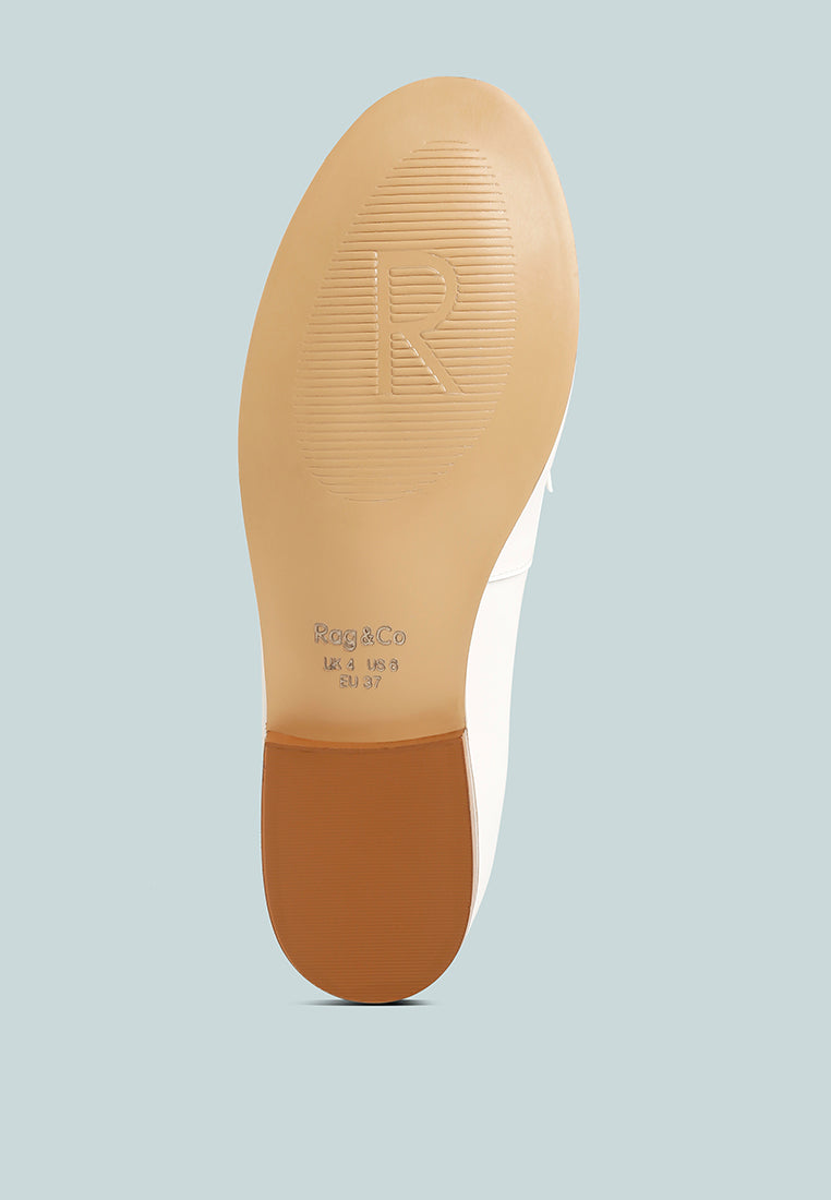  HOLDA Horsebit Embellished Loafers With Stitch Detail In Off White