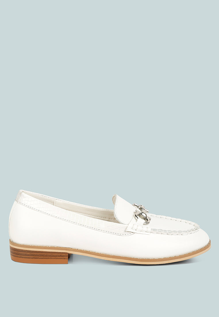  HOLDA Horsebit Embellished Loafers With Stitch Detail In Off White