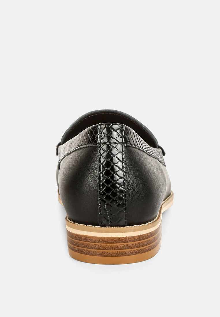  HOLDA Horsebit Embellished Loafers With Stitch Detail In Black