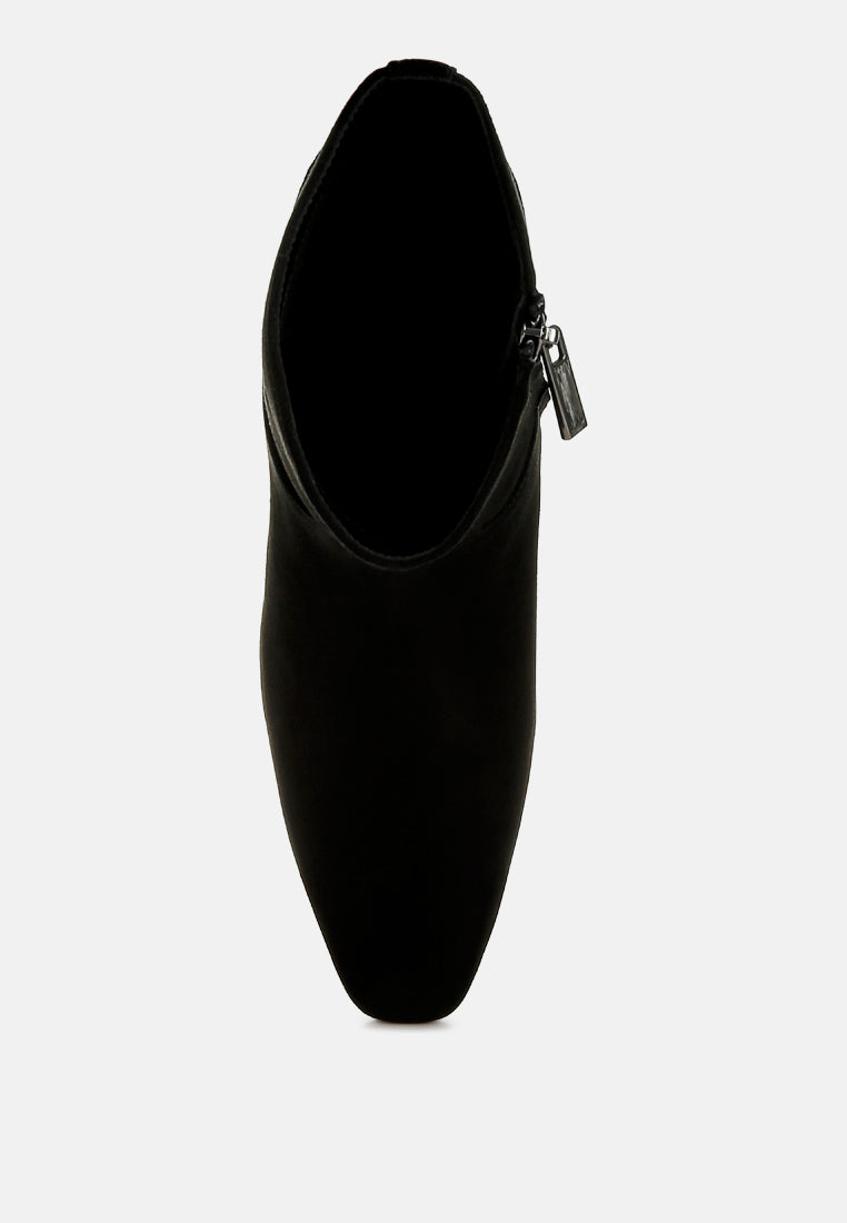  Hakra Flared Heel Suede Boots