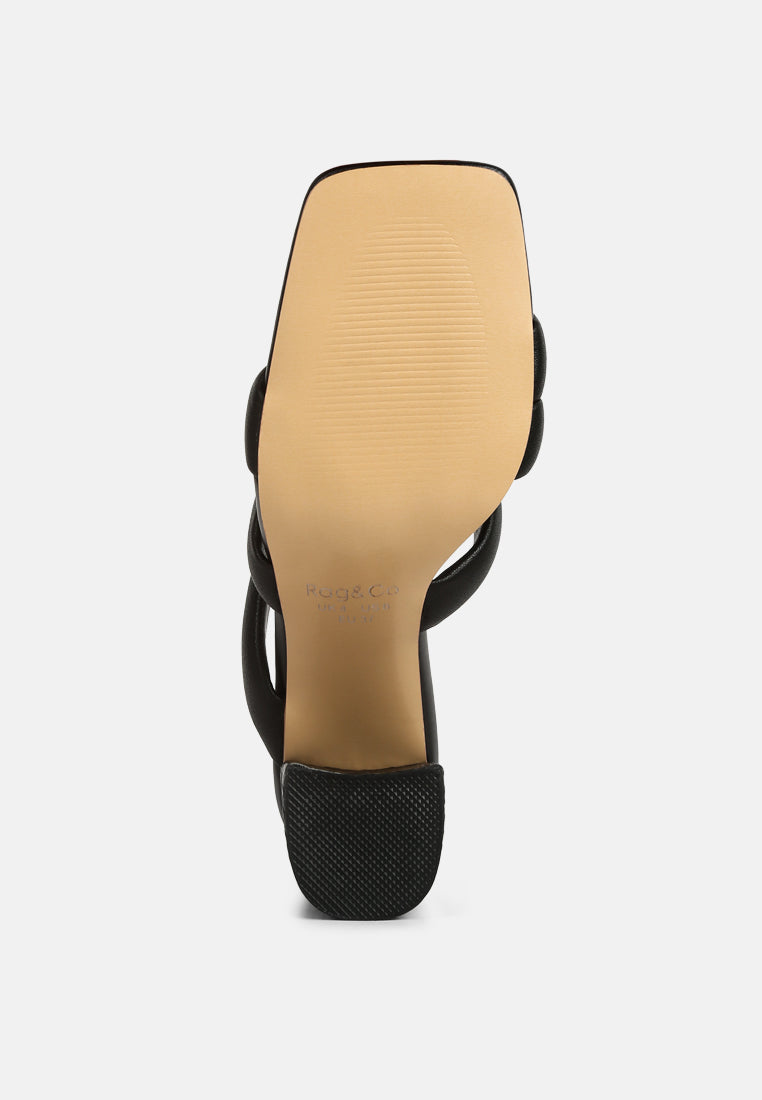  KYWE Black Textured Heel Chunky Strap Sandals