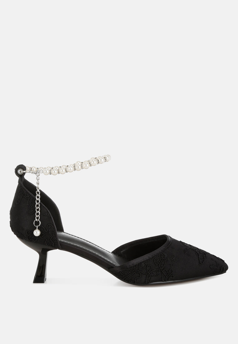  Laika Lace Kitten Heel Sandals