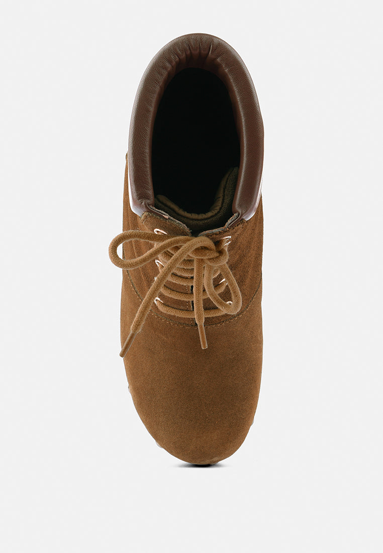  MAAYA Tan Handcrafted Collared Suede Boot