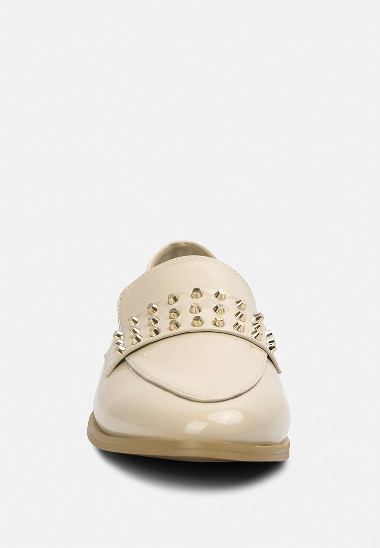  MEANBABE Semicasual Stud Detail Patent Loafers In Beige