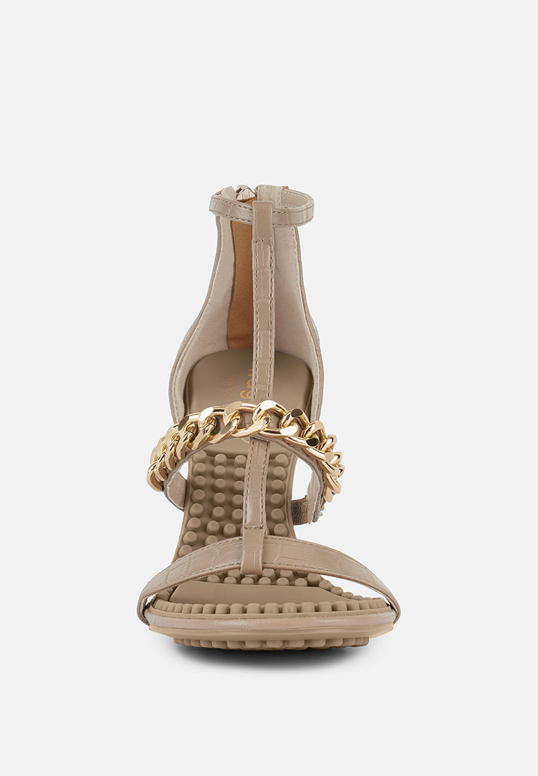  DAKOTA Metal Chain Embellishment Sandals In Latte
