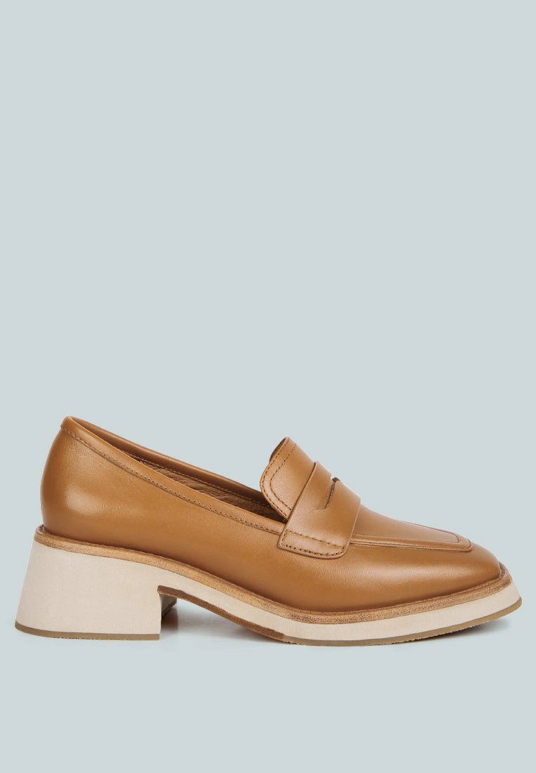  MOORE Lead Lady Loafers In Tan