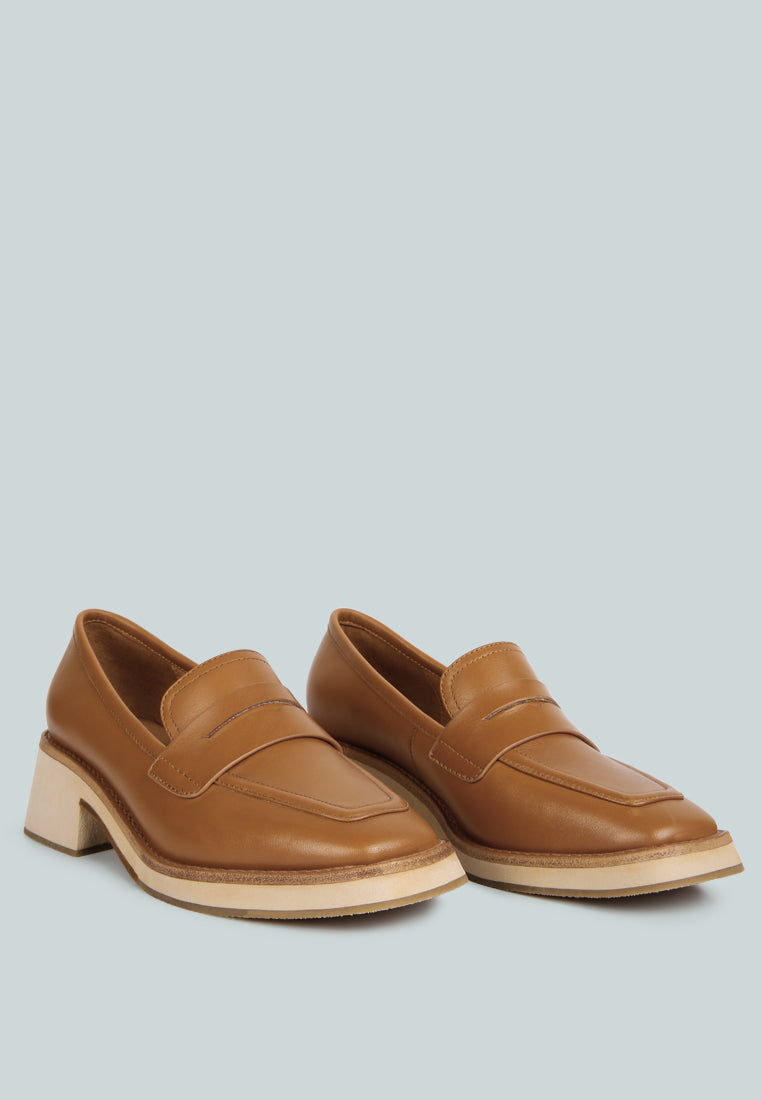 MOORE Lead Lady Loafers In Tan