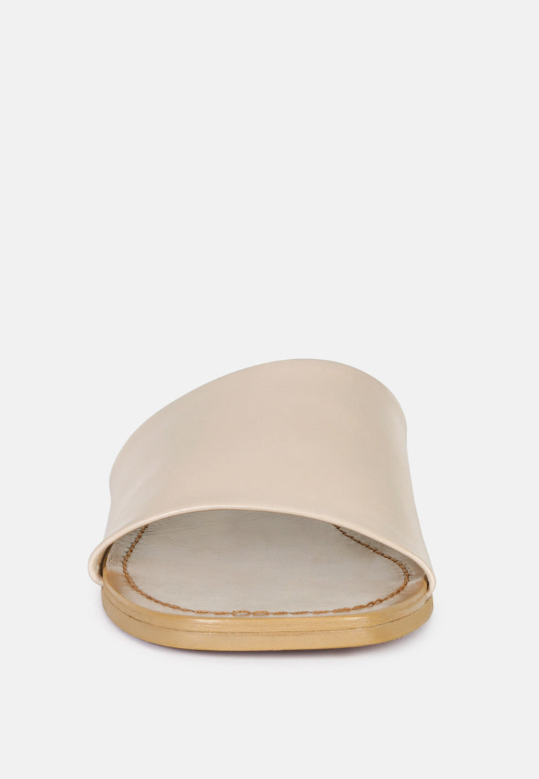  TATAMI Latte Leather Classic Slide Flats